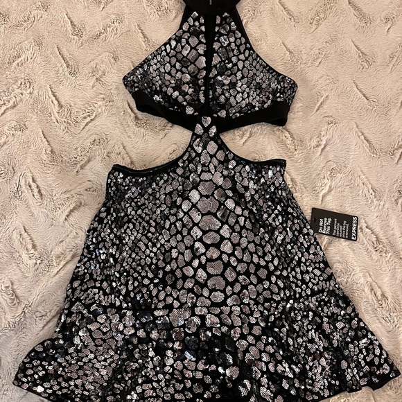 Express NWT Halter Cut out Sequin Mini Dress S Steampunk Whimsigoth Halloween - Picture 5 of 8